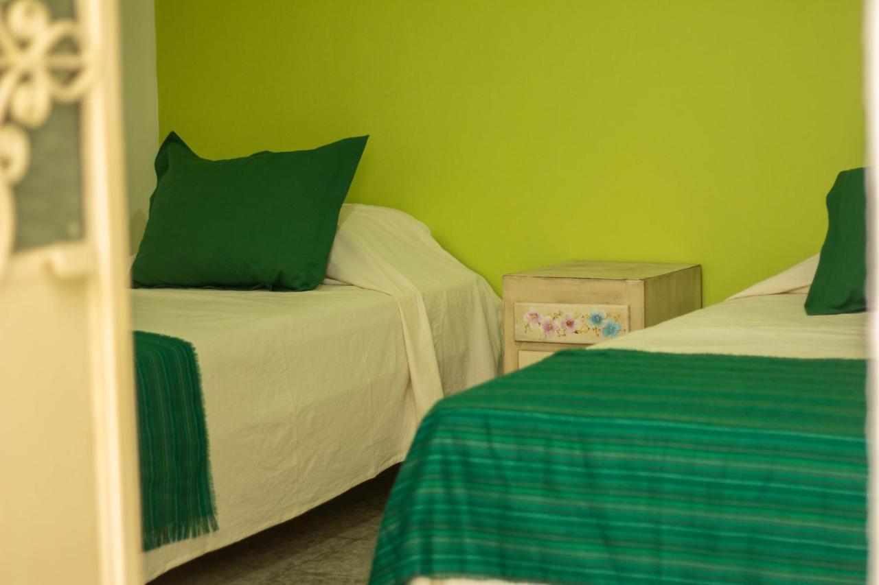 Hostal Tlaquepaque Luaran gambar