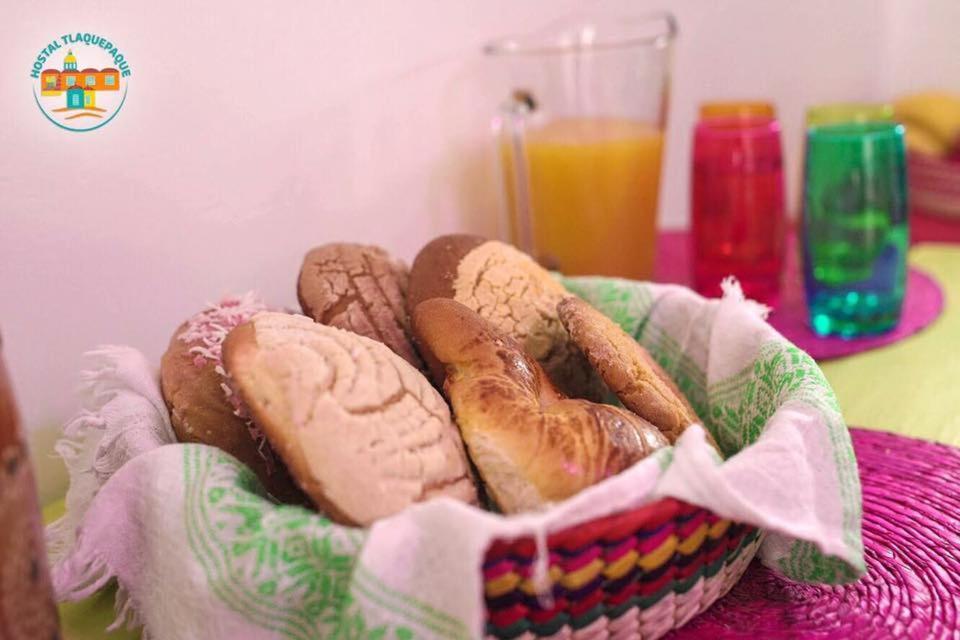 Hostal Tlaquepaque Luaran gambar