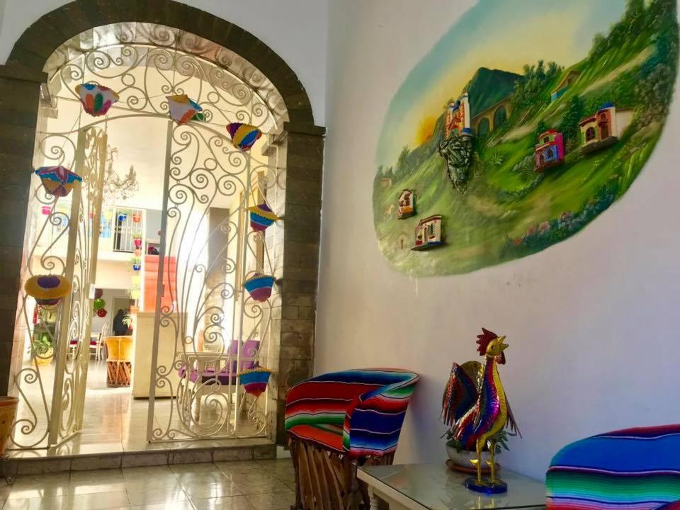 Hostal Tlaquepaque Luaran gambar